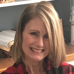 Meet your Posher, Deborah